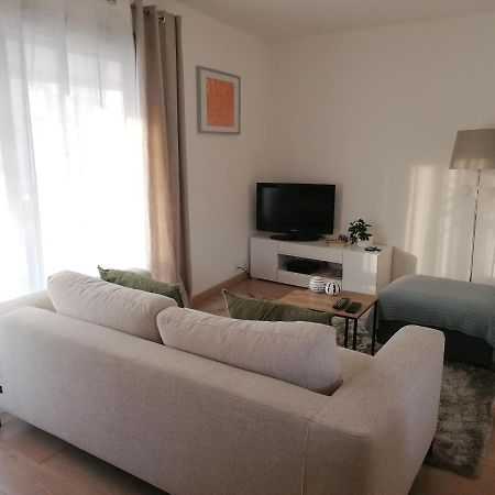 Chambre Double Avec Salle De Bain Commune, A 2 Min De La Croisette Cannes Exterior photo